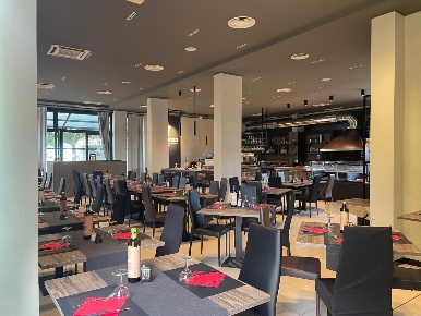 Foto Ristorante a Rivoli Maiasco di 250 m² con 6 locali in vendita