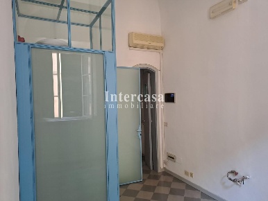 Foto Ufficio a Pisa Sant'Antonio di 80 m² con 5 locali in affitto