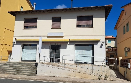 Foto Locale commerciale a Rosignano Marittimo Rosignano Solvay di 80 m²