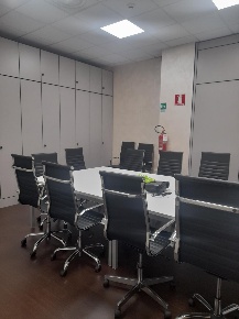 Foto Ufficio a Cinisello Balsamo di 2500 m² in affitto