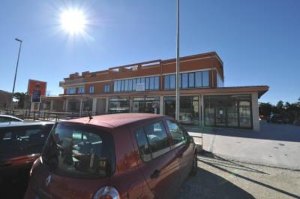Foto Magazzino a Ragusa Nunziata - Pianetti di 285 m² con 2 locali