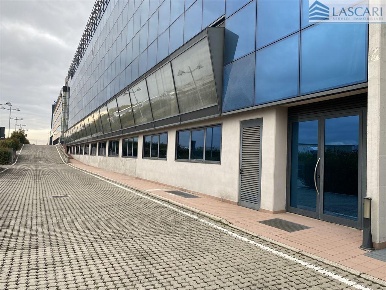 Foto Ufficio in Via Orio al Serio, Grassobbio di 457 m² in affitto