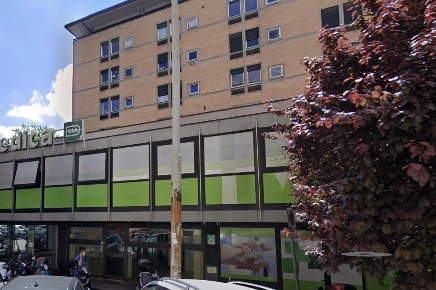 Foto Negozio in Via Ennio Quirino Visconti, Roma Prati di 95 m² in affitto