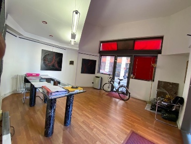 Foto Negozio a Mantova Centro di 60 m² con 2 locali in vendita