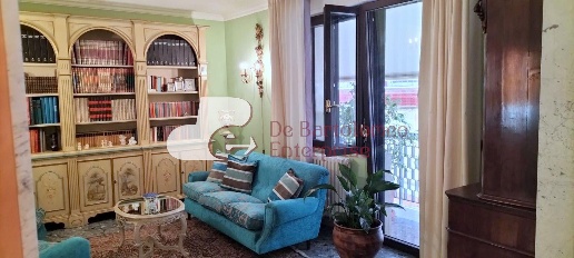 Foto Appartamento in VIA BRANDONISIO, Valenzano di 170 m² con 5 locali