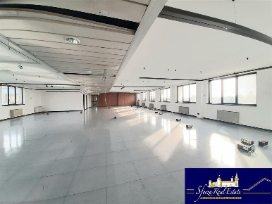 Foto Ufficio in Via Modigliani, Segrate Segrate Centro di 717 m² in affitto