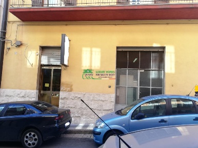 Foto Locale commerciale a Ragusa San Luigi - Archimede di 70 m² in vendita