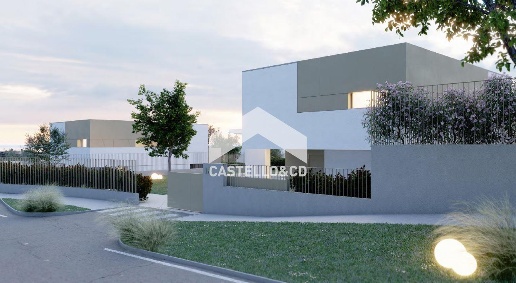 Foto Villa unifamiliare in Via San Sivini, Moniga del Garda di 191 m²
