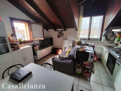 Foto Appartamento in Piazza Garibaldi, Sovico di 50 m² con 2 locali