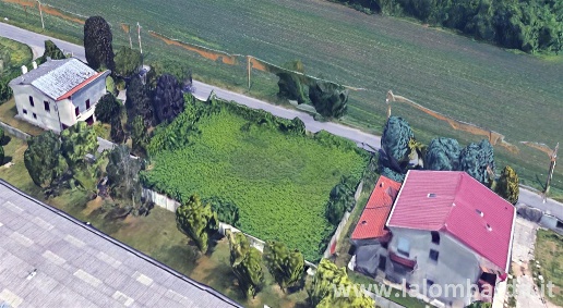 Foto Terreno edificabile in Via Einaudi, Castano Primo Centro di 1100 m²