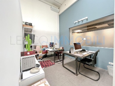 Foto Ufficio in via strecciola, Malgrate di 30 m² con 1 locali in affitto