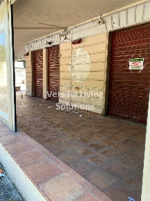 Foto Locale commerciale in via marco polo, Viareggio Marco Polo - Don Bosco