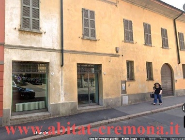 Foto Ufficio in largo paolo sarpi, Cremona Centro di 280 m² con 4 locali