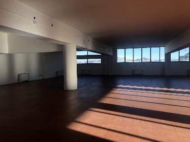 Foto Ufficio a Milano di 360 m² in affitto