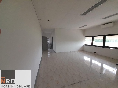 Foto Ufficio in Vivenza, Mantova Dosso del Corso - Chiesanuova di 150 m²