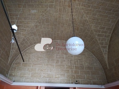 Foto Negozio in via Cardassi, Bari Umbertina - Madonnella di 80 m²