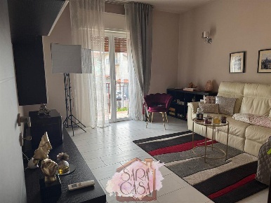 Foto Casa indipendente a Massa Lombarda di 195 m² con 5 locali in vendita