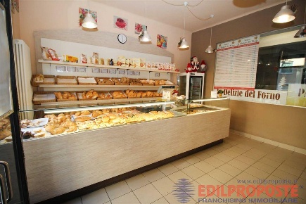 Foto Alimentari a Lentate sul Seveso Centro di 60 m² con 3 locali