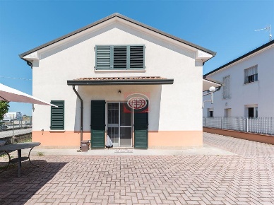 Foto Casa indipendente a Cervia Castiglione, Villa Inferno, Montaletto