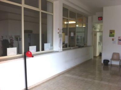 Foto Locale commerciale a Ragusa San Luigi - Archimede di 1000 m²