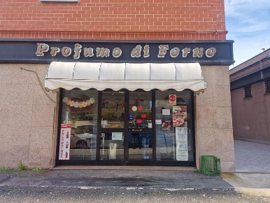 Foto Negozio in Via Carlo Arturo Jemolo, Roma San Basilio di 133 m²
