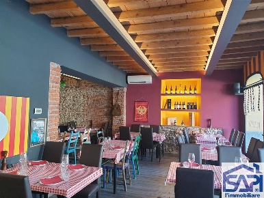 Foto Ristorante a Vimercate Centro di 108 m² con 1 locali in vendita