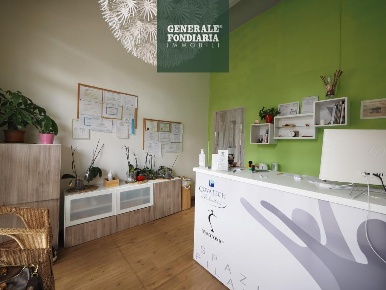 Foto Negozio a La Spezia di 90 m² con 1 locali in vendita