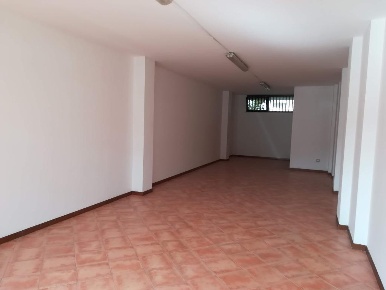 Foto Negozio in Via Giorgio de Lullo, Roma Malafede di 66 m² con 1 locali