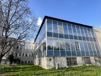Foto Ufficio a Agrate Brianza di 640 m² con 3 locali in affitto