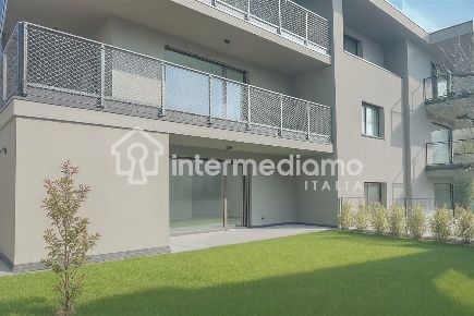Foto Appartamento a Nago-Torbole di 96 m² con 3 locali in vendita