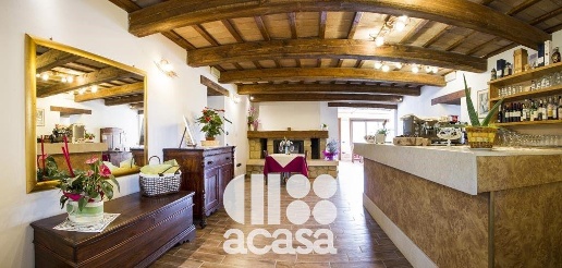Foto Attività commerciale a Sarsina di 456 m² con 10 locali in vendita