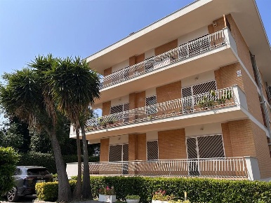 Foto Appartamento in Via Ildebrando Vivanti, Roma Mostacciano di 137 m²