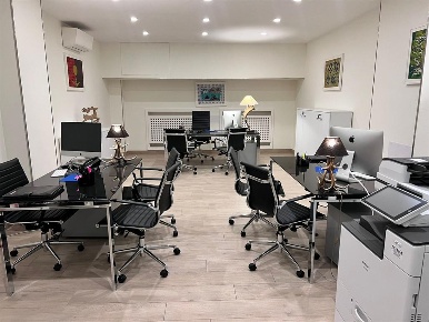 Foto Attività commerciale a Cortina d'Ampezzo di 80 m² con 2 locali