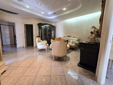 Foto Appartamento a Gela di 140 m² in vendita