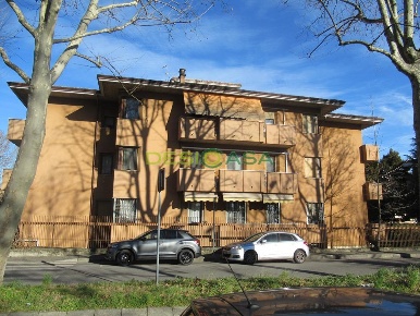 Foto Magazzino in Via Mazzini, Desio di 115 m² con 1 locali in vendita