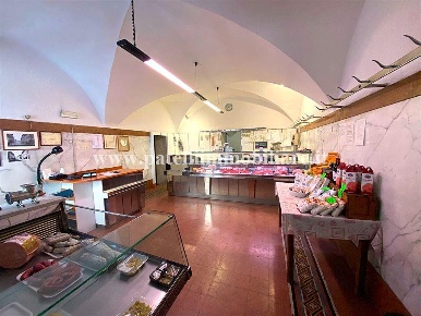 Foto Negozio a Bergamo Corridoni di 130 m² in vendita