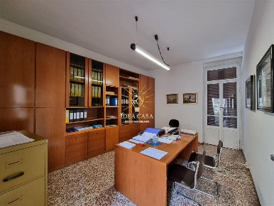 Foto Ufficio in SAN BARTOLOMEO, Missaglia Centro di 80 m² con 3 locali