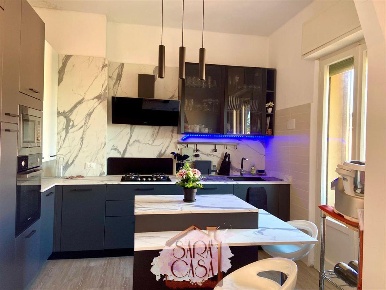 Foto Appartamento a Imola Centro Storico di 83 m² con 3 locali in vendita
