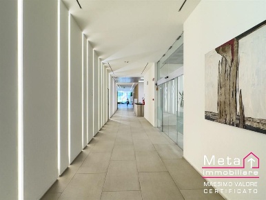 Foto Ufficio in Viale Forlanini, Milano Quartiere Forlanini di 400 m²