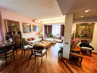 Foto Villa unifamiliare in Via Cesare Beccaria, Besana in Brianza Centro