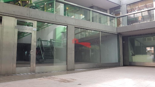 Foto Attività commerciale a Udine di 126 m² con 3 locali in vendita