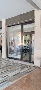 Foto Negozio a Venezia Mestre di 52 m² con 1 locali in vendita