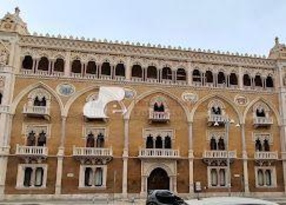 Foto Ufficio in CORSO VITTORIO EMANELE, Bari Murat di 240 m² con 4 locali