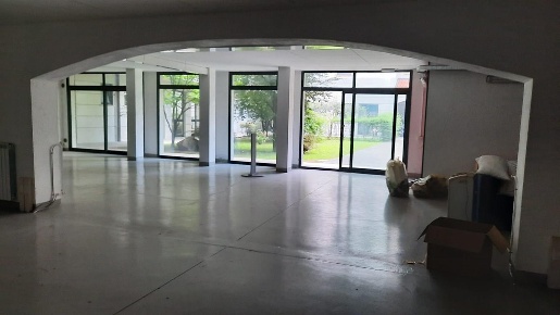 Foto Ufficio a Arluno di 330 m² in affitto