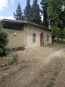 Foto Magazzino a Rignano sull'Arno di 79 m² con 3 locali in vendita