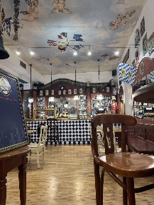 Foto Ristorante in Via Cavour 13, Seregno Matteotti di 500 m² con 4 locali