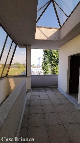 Foto Ufficio a Biassono di 60 m² con 2 locali in affitto
