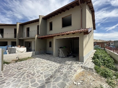 Foto Villa a schiera in via della Vittoria, Agnadello di 166 m² in vendita