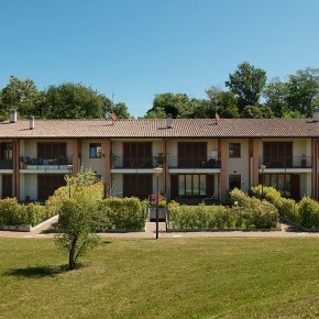 Foto Villa a schiera a Anzano del Parco di 181 m² con 3 locali in vendita