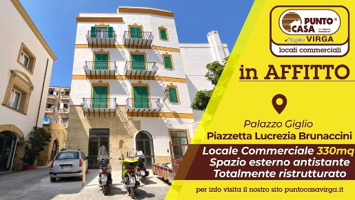 Foto Locale commerciale in Piazza Brunaccini, Palermo Cassaro di 330 m²